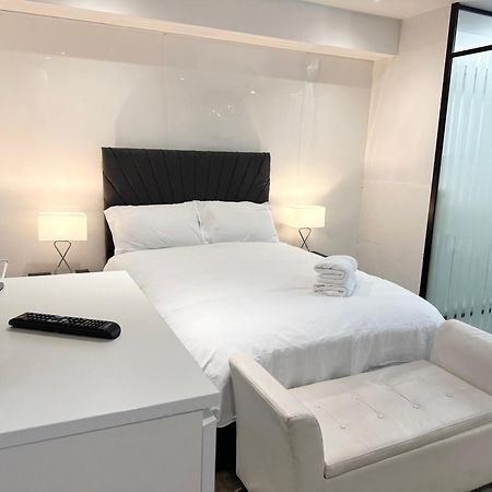 Westferry Two Apartment ลอนดอน ภายนอก รูปภาพ
