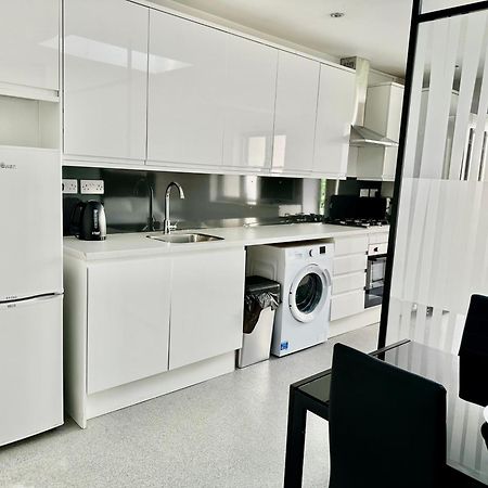 Westferry Two Apartment ลอนดอน ภายนอก รูปภาพ