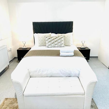 Westferry Two Apartment ลอนดอน ภายนอก รูปภาพ