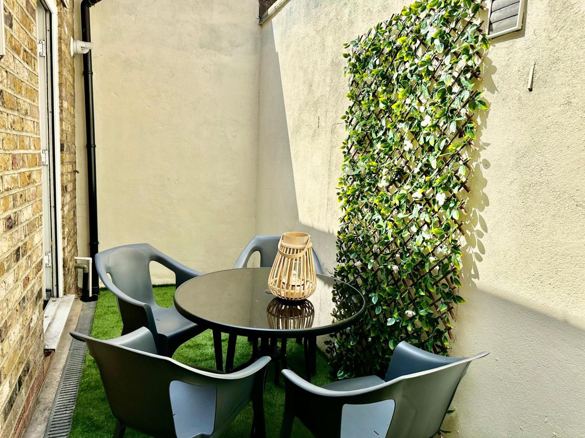 Westferry Two Apartment ลอนดอน ภายนอก รูปภาพ