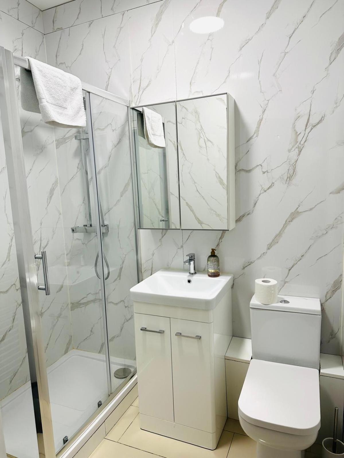 Westferry Two Apartment ลอนดอน ภายนอก รูปภาพ