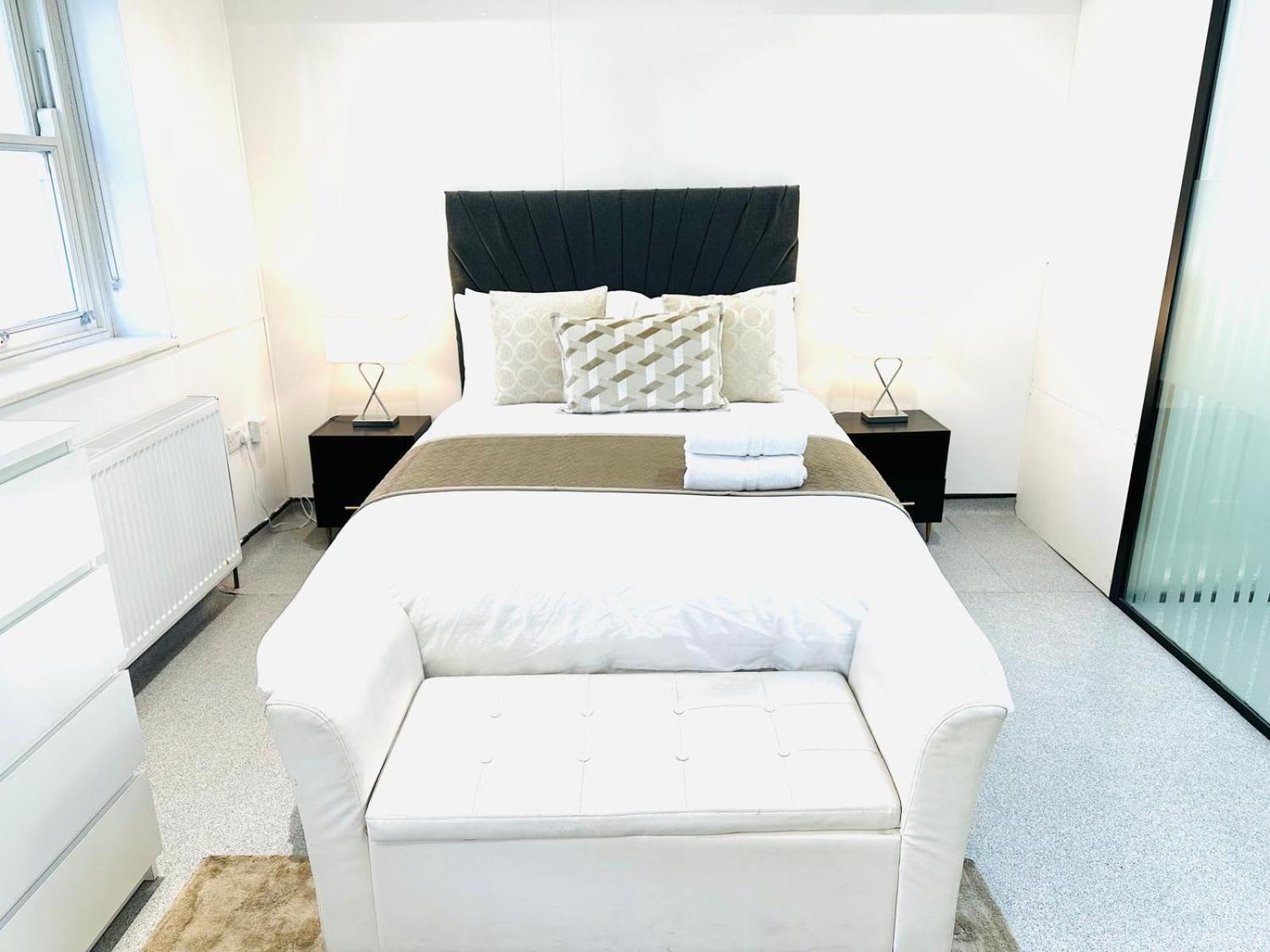 Westferry Two Apartment ลอนดอน ภายนอก รูปภาพ