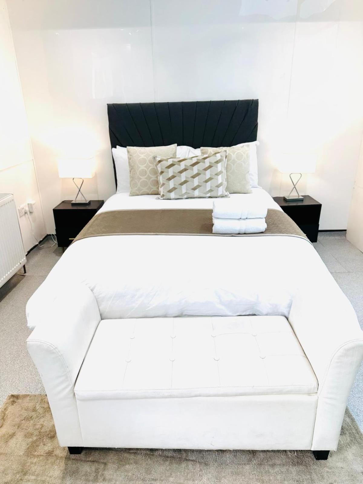 Westferry Two Apartment ลอนดอน ภายนอก รูปภาพ